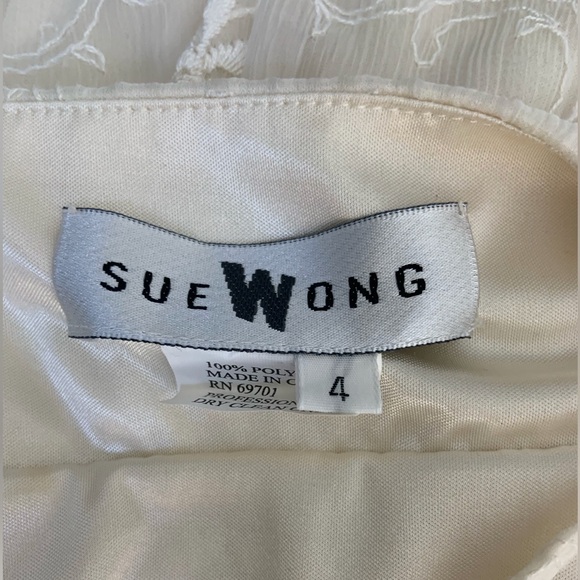 🌹New Listing🌹EUC Vintage Sue Wong White Lace Maxi Dress - Picture 6 of 6